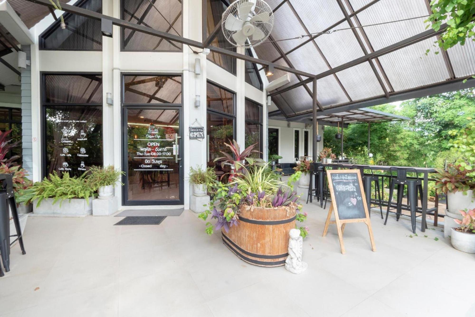 Capital O 75378 Thawapee Resort Rayong Exterior photo