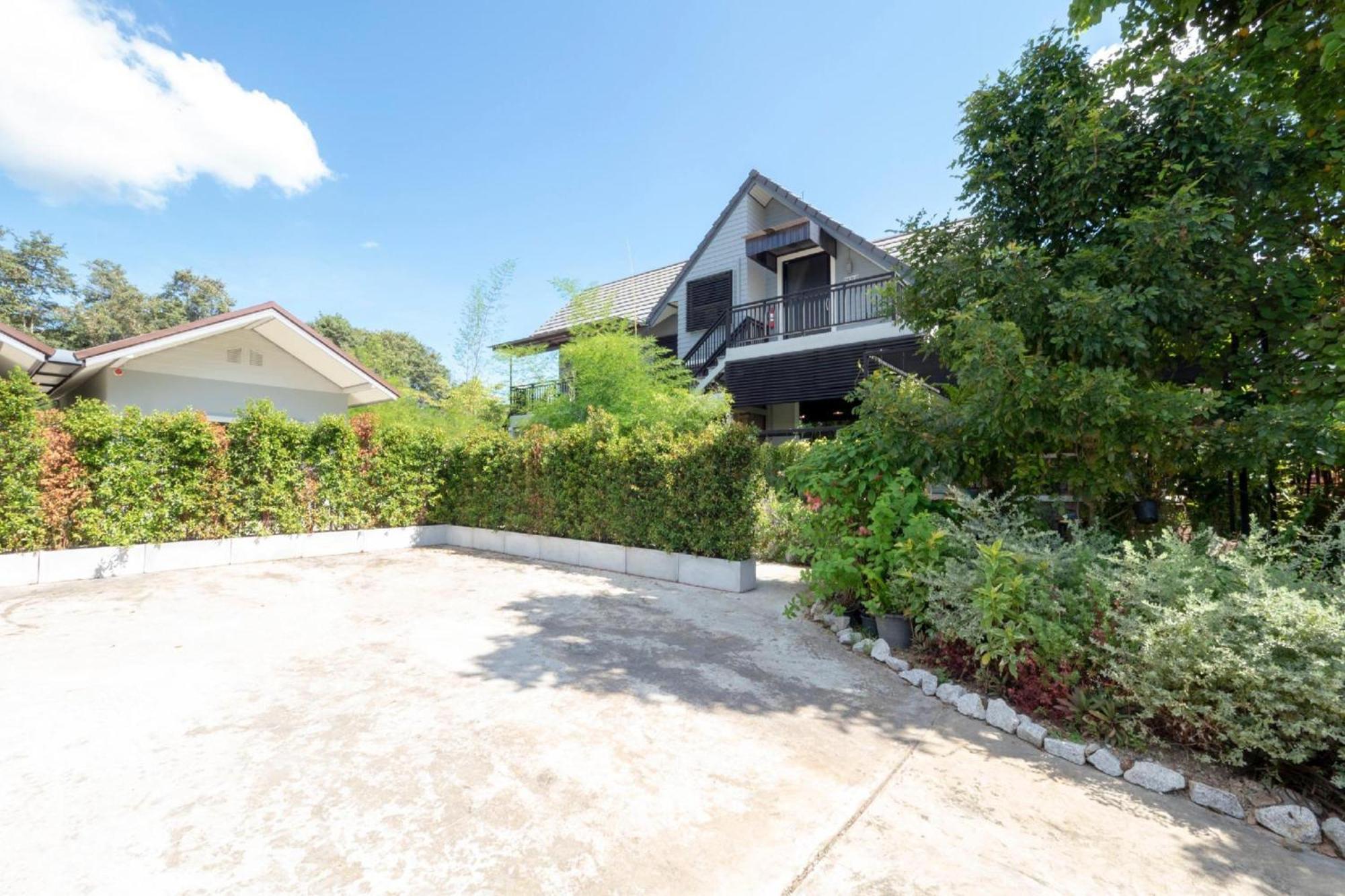 Capital O 75378 Thawapee Resort Rayong Exterior photo